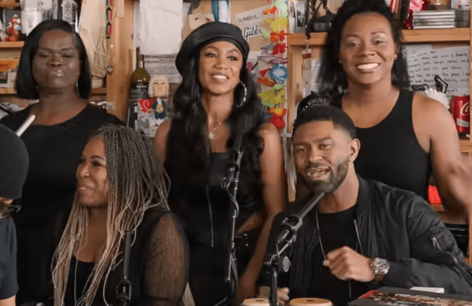 Charlie Wilson'ın 2023'te NPR Tiny Desk'te “Outstanding” performansı — trendin adını aldığı konser